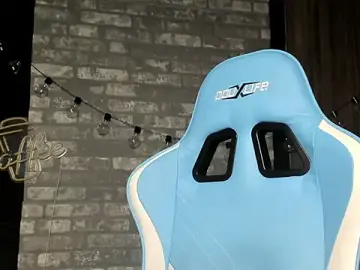 Karo123421  live sex cam