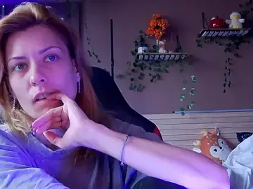 Karo123421  live sex cam