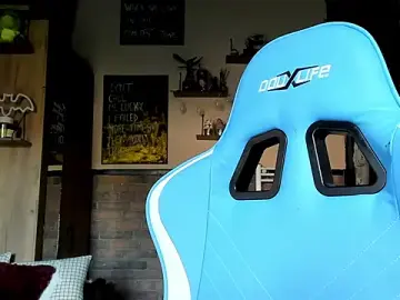 Karo123421  live sex cam