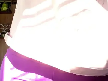 Karo123421  live sex cam