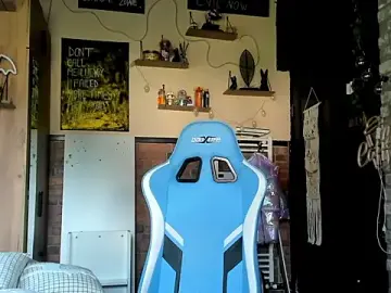 Karo123421  live sex cam