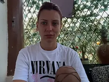 Karo123421  live sex cam