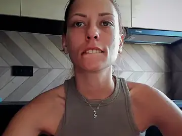 Karo123421  live sex cam