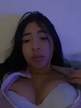 Vayoleth_ruru  live sex cam