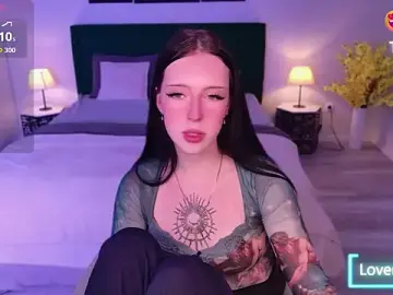 AlexisBliss  live sex cam