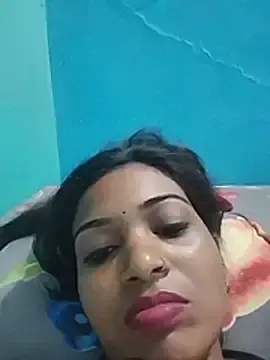 Prishacam123  live sex cam