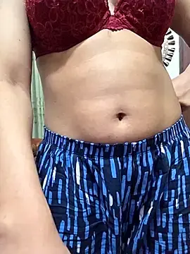 Suvosri  live sex cam