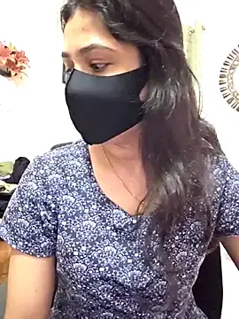 Suvosri  live sex cam