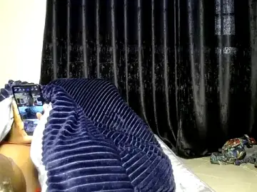 Midnight_snac  live sex cam