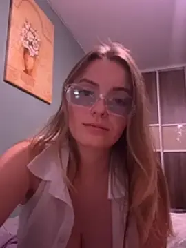 Miss_i25  live sex cam