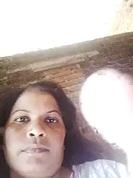 Bhavna_hot  live sex cam