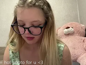 MarlaMotsinger  live sex cam