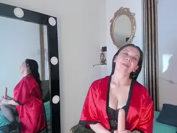 Mila_toro  live sex cam