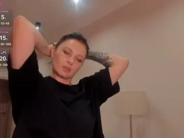 RaileReed  live sex cam