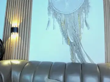 Salma_Haleem  live sex cam