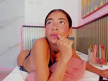 Scarlet_Vixen_  live sex cam