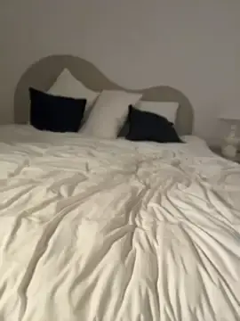 Ava_bbyxo  live sex cam