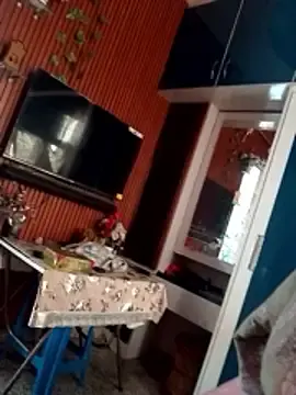 Sexycouplesdesii  live sex cam
