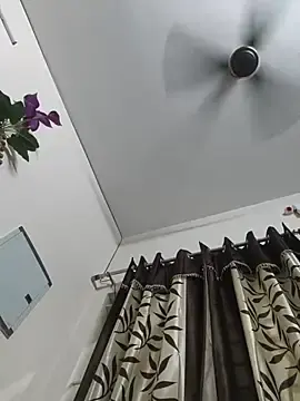 Tamil-sofi  live sex cam