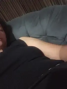 Belle-ee  live sex cam