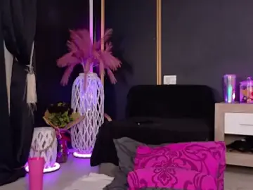 DeeaDiamondd  live sex cam