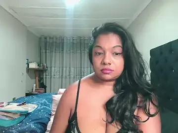 Indianmayaxoxo  live sex cam