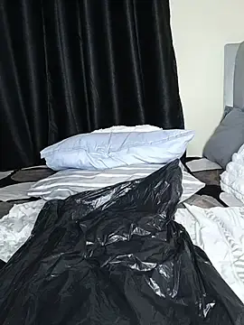 Miss_Eem  live sex cam