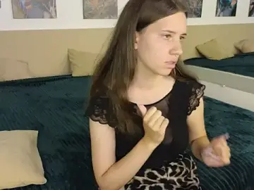 Molly_Miavka  live sex cam