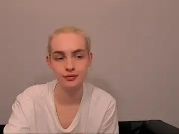 OliviaKisss  live sex cam