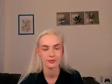 OliviaKisss  live sex cam