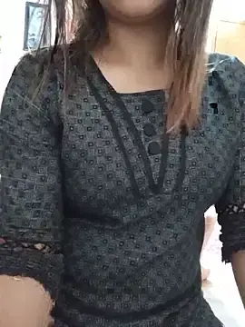 Tanha18  live sex cam