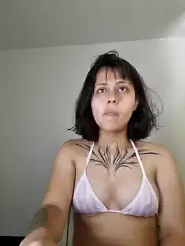 UsagiNami  live sex cam