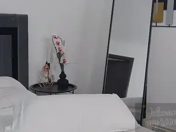 SoniaMoonnn  live sex cam