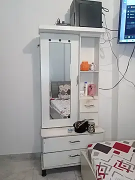 Brendaxlovee  live sex cam