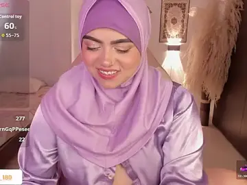 Shayla_18  live sex cam