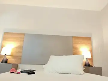 Chloe_Hidalgo  live sex cam