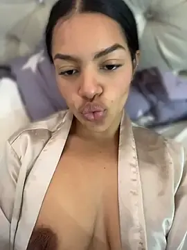 MeganHillss  live sex cam