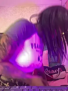 Devi_black130  live sex cam