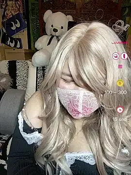 XoxAZU-KICHIxox  live sex cam