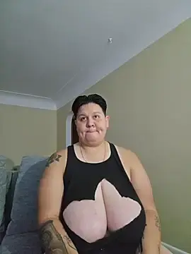 DevilDahm  live sex cam