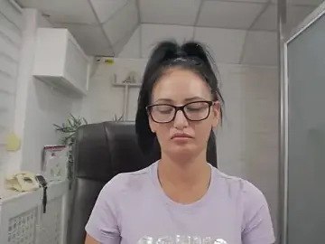 HellenDesire  live sex cam