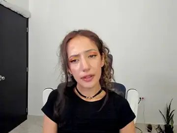 Lucia_Fuster  live sex cam