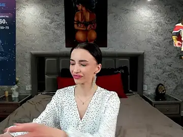 Tina_King  live sex cam