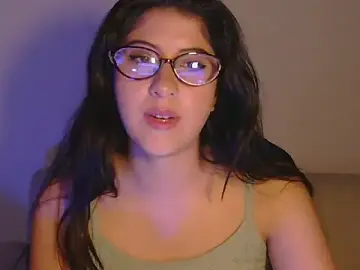 BubbleGumm_  live sex cam