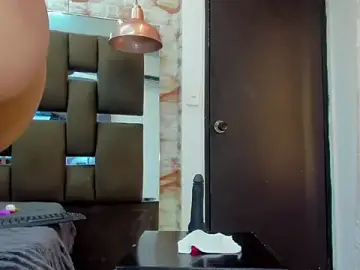 CattaleyaQueen  live sex cam