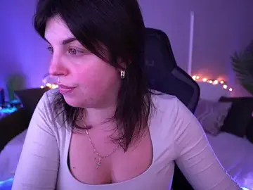 MirandaWong  live sex cam