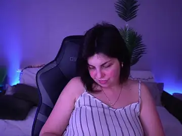 MirandaWong  live sex cam