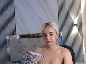 Ashley__tylor  live sex cam