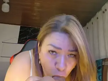 Wandarubio  live sex cam