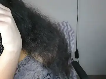 Curvy_Riya_  live sex cam